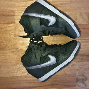 Nike Women’s Dunk Sky Hi Wedge Sneakers - 7.5